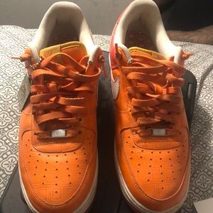 Men’s worn Air Force